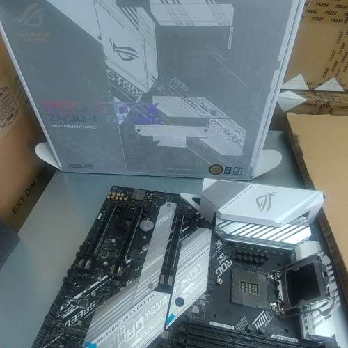 ASUS ROG STRIX Z490-A GAMING