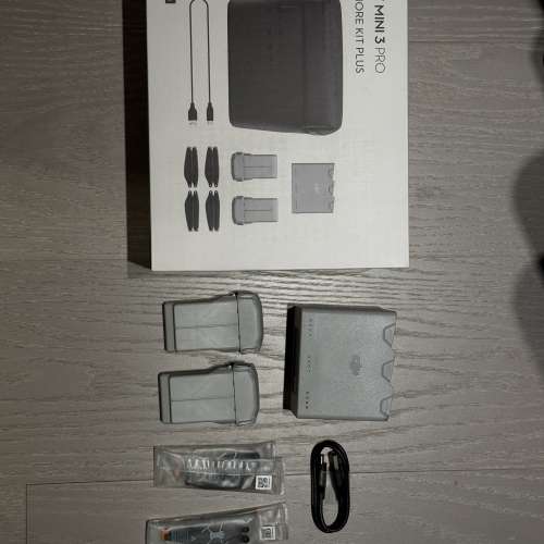 Dji Mini 3 pro combo set 帶屏幕遙控器套裝