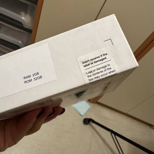 全新*Samsung Galaxy Tab A 平板電腦 32GB