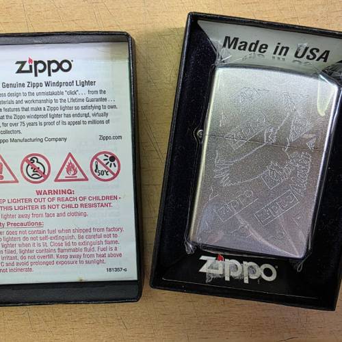 100% 全新鷹 with Zippo brands Logo|ZIPPO 防風打火機|2012年|ZIPPO|收藏 # NL016