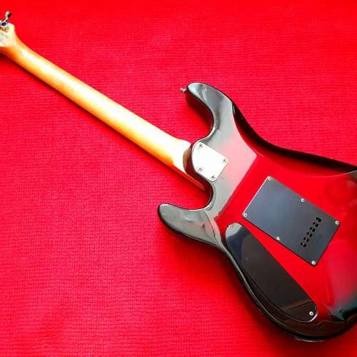 Ernie Ball Music Man OLP Dream Theater John Petrucci Artist Model Sparkle Red GU