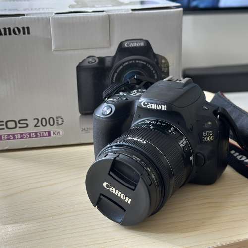 Canon 200D Kit set 18-55mm lenses