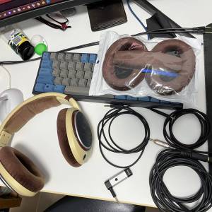 Sennheiser HD 598 with replacement parts, 3 cables and BT transmitter