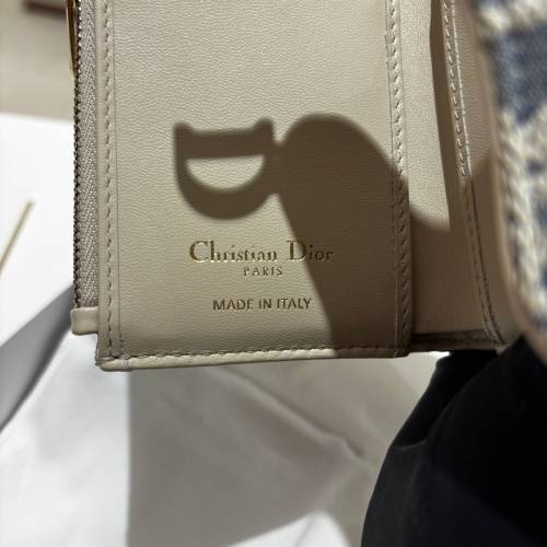 Dior 老花銀包