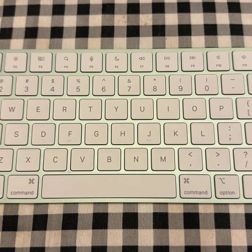 新款 Apple Magic Keyboard 3 鍵盤 翠綠色 行貨 100%全新 Apple 專門店賣$729 只開...