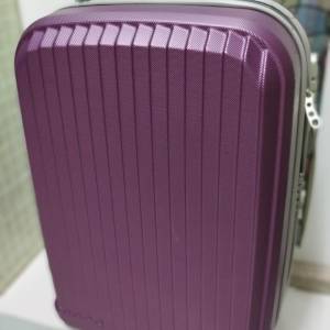 21 吋explorer 擴闊旅行行李箱18kg handcarry tsa lock luggage suitcase