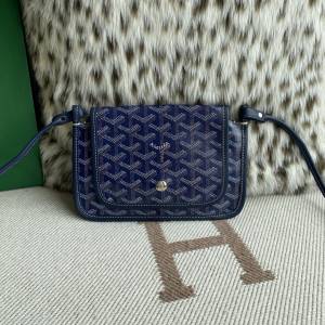 Goyard Plumet 包 单肩多用途 包包 深蓝色