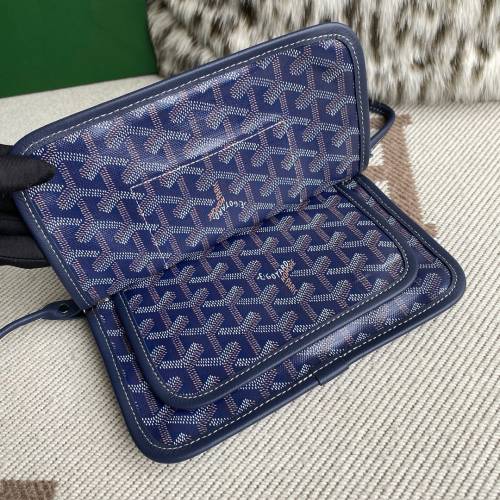 Goyard Plumet 包 单肩多用途 包包 深蓝色