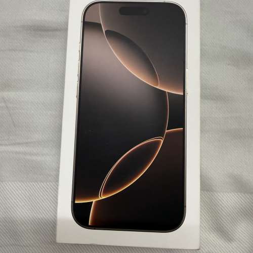 iPhone 16 pro 128GB 金色 港版行貨