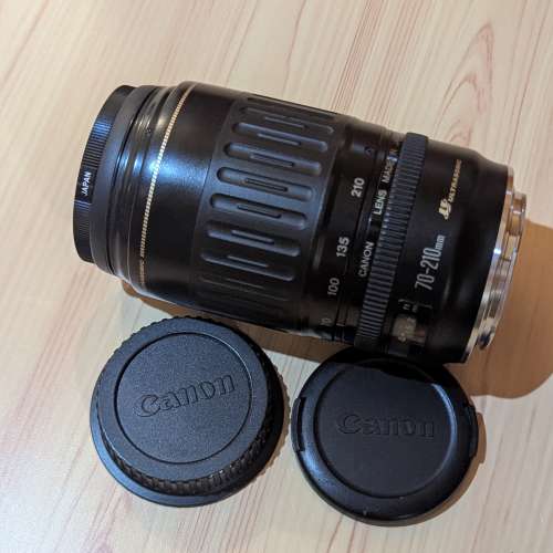 Canon EF 70-210 f/3.5-4.5 Ultrasonic
