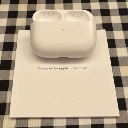 Apple AirPods Pro 2 充電盒 Type C 行貨 95%新 非常少用 電量和操作全正常 跟原廠...