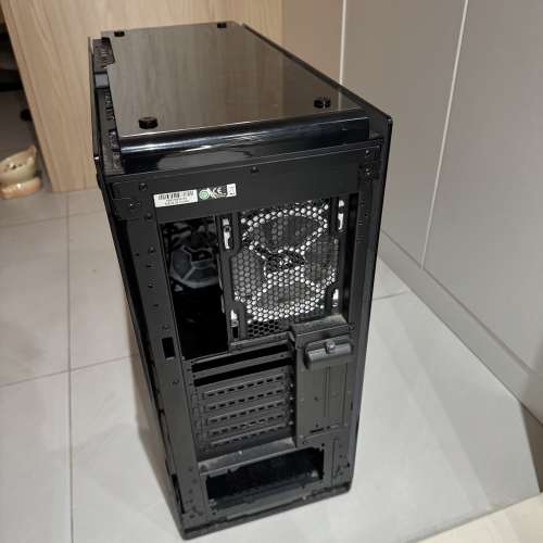 Corsair iCUE 465X RGB 電腦機箱