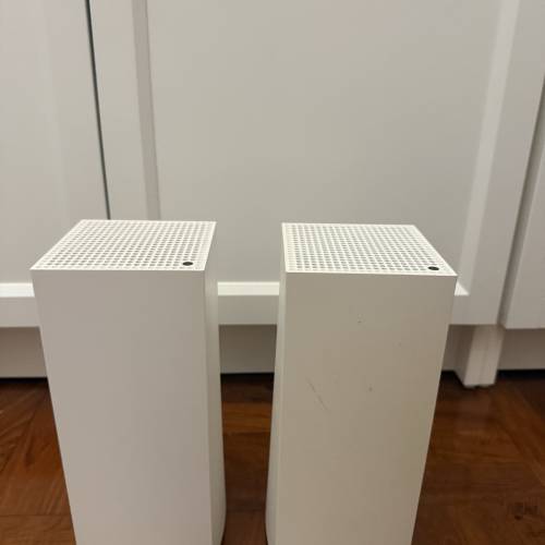 Linksys mx4200 x 3, mx4050 x 1, mx5300 x 1