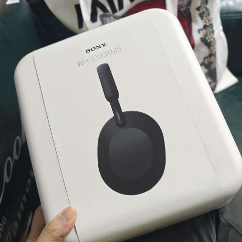 Sony WH-1000XM5