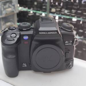KONICA MINOLTA A7 DIGITAL 一义一電