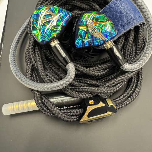 Empire Ears TRITON Launch Edition 三混合4單元入耳式耳機