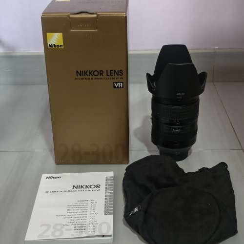 Nikon AF-S NIKKOR 28-300mm f/3.5-5.6G ED VR 全套有盒