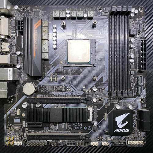 Gigabyte AORUS B450M Motherboard + AMD Ryzen 5 3600 + Asus ROG Strix LC 240 AIO