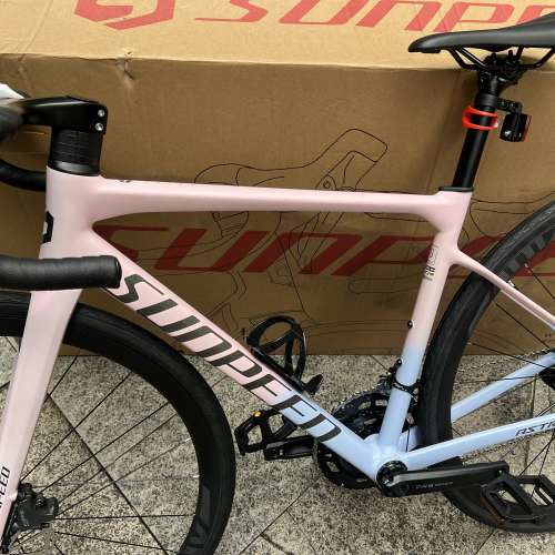 2025 SUNPEED ASTRO 阿童木 20速 油剎桶軸碳前叉鋁合金公路車 送水架前後蛙燈