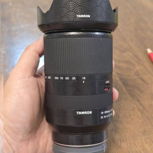 Tamron 18-300 (B061) for sony E-mount