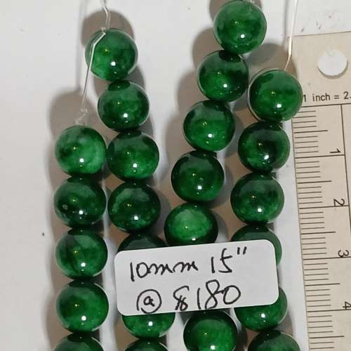 清理熱門貨品快將售完 ，一手8條緬甸乾青珠串，全部15吋，包括 8/10/12/14mm各兩條...