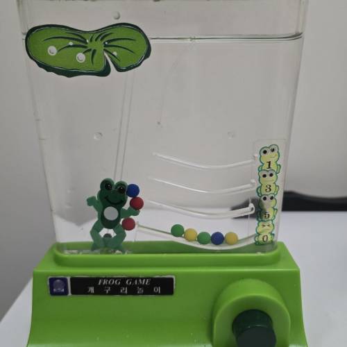 復古70年代青蛙水上遊戲機