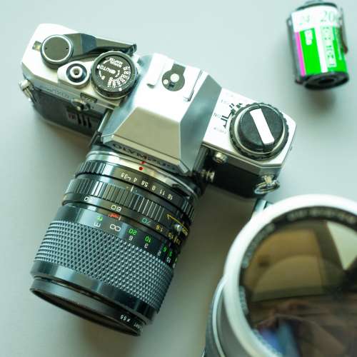 Olympus om10 菲林相機 連鏡頭 買機即送菲林或配件