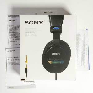 Sony MDR-7506專業級立體聲監聽耳機