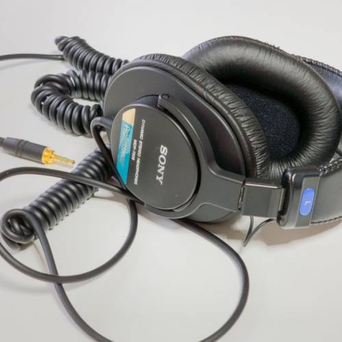 Sony MDR-7506專業級立體聲監聽耳機