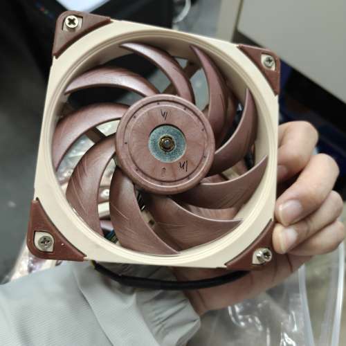 貓頭鷹 Noctua NF-A12x25 PWN / NF NF14-A14 PWN