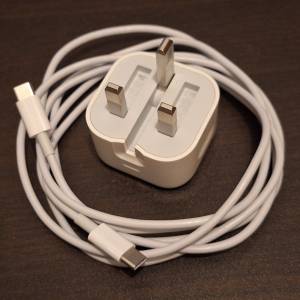 Apple 原裝 20W USB-C 充電器 三腳插頭 + 原裝 2米 C-to-C 充電線