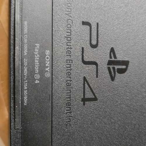 Sony PS4 1006A