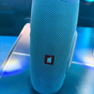 JBL Charge Essential 2