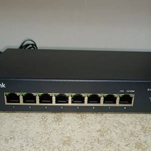 Tp-link 2.5G 8-port desktop switch 交換器