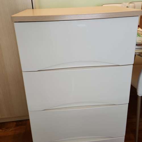 極新淨4層膠櫃桶 深 18" x 闊24" x 高 40"