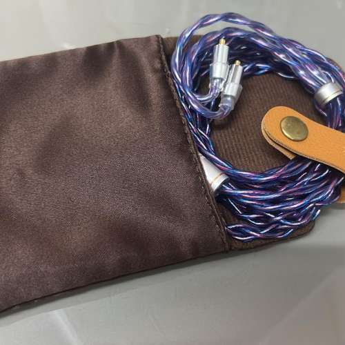 [限量1條](耳機線名:藍礦石 แร่สีน้ำเงิน) 單晶銅渡銀(破碎銅屏敝)，雙...