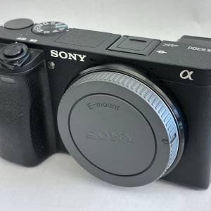 Sony A6300 + Sony Zeiss 16-70 F4