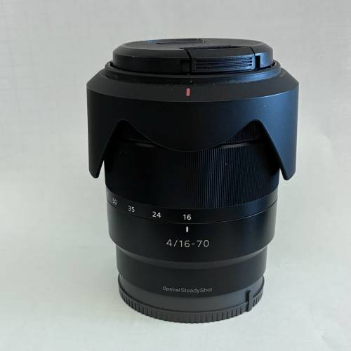 Sony A6300 + Sony Zeiss 16-70 F4