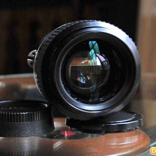 Nikon 35mm f/1.4 AI-s 送 HN-3 Hood