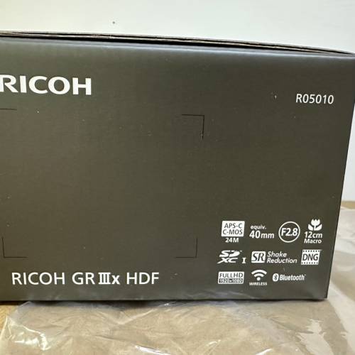 全新 Ricoh GR IIIx HDF  (水貨)