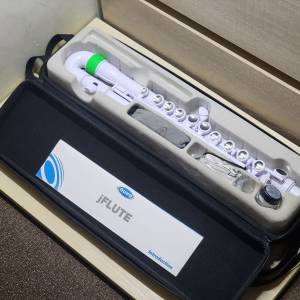 大埔交收】入門級 長笛 nuvo牌 膠長笛 flute