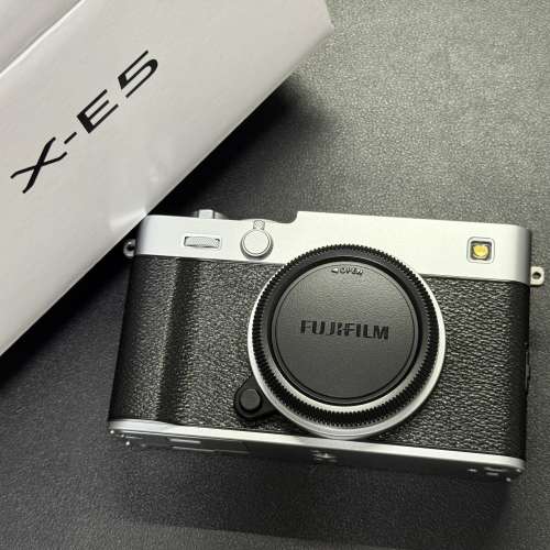 全新 Fujifilm X-E5 XE5 body 銀色 [行貨現貨有保]