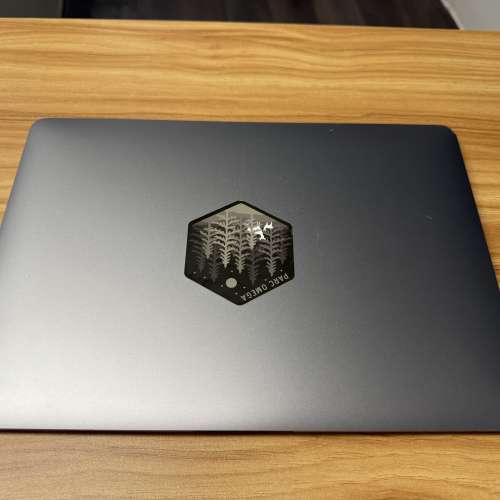 M1 MacBook Air A2337 全正常使用平售因屏幕有瑕疵但100%睇到畫面