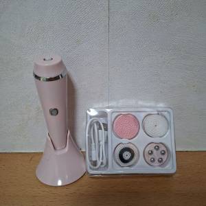 九成新usb充電四合一電動潔面儀