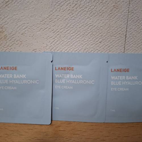 Laneige Water Bank Blue Hyaluronic Eye Cream 1ml (3包)