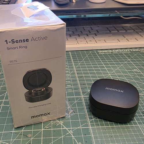 MOMAX 1-Sense Active