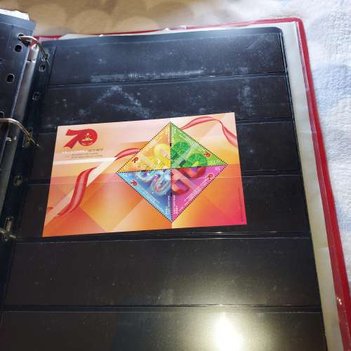 郵票之上 歷史之下