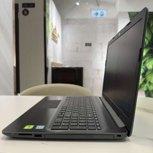 HP Pavilion 15 (獨顯 / 8代4核 i5 / 15.6" 高清 / Win 11 / 永久Office / SSD)