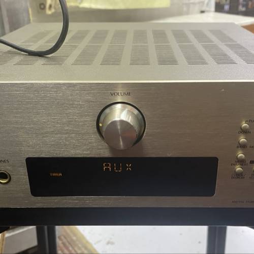 Denon 擴音機，60W X 2 , 剩機，全正常