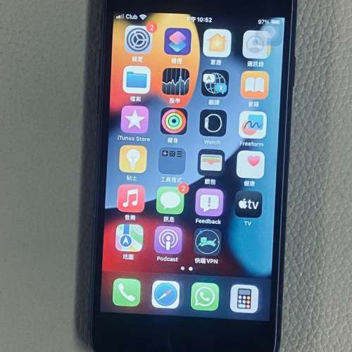 iPhone8 JET Black 64gb   完整盒 + 裝件 (女仔用開, 百分百正常)